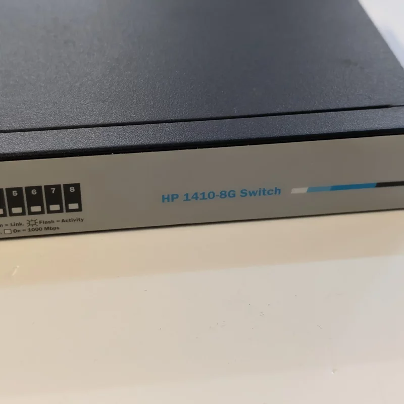 Switch HPE J9559A, 8 porturi, 12W, gigabit speed, carcasa metalica